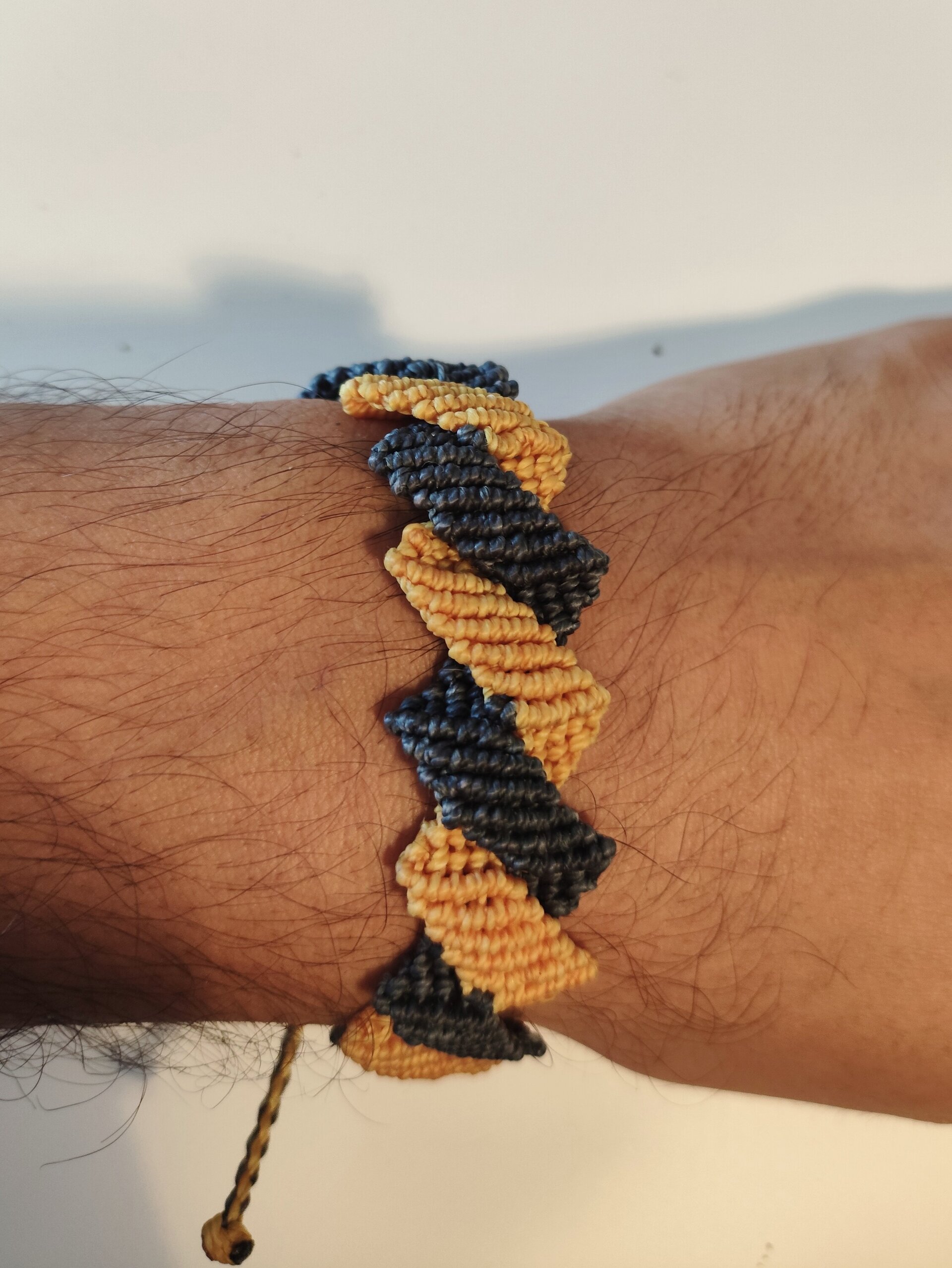 Pulsera zigzag - macramé - 2