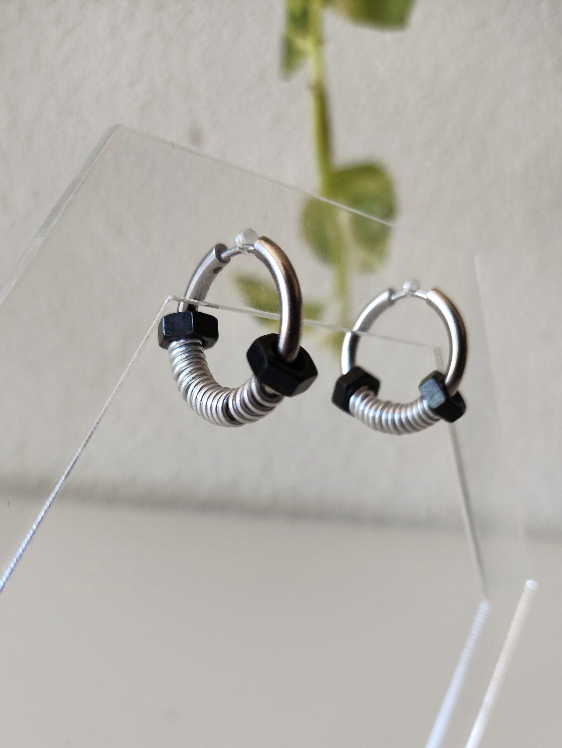 Aros con bucles y tuercas - 2